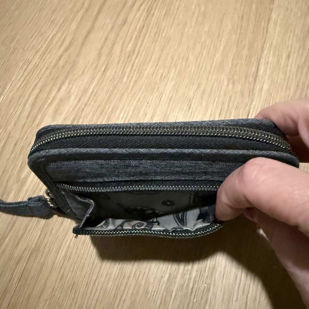 Lug Rodeo Wallet in Gray and Black - Picture 2 of 4